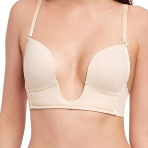 Elegant Women's Deep V Specialty Tan Bra